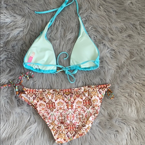 Boho Victoria’s Secret Bikini - Picture 2 of 6